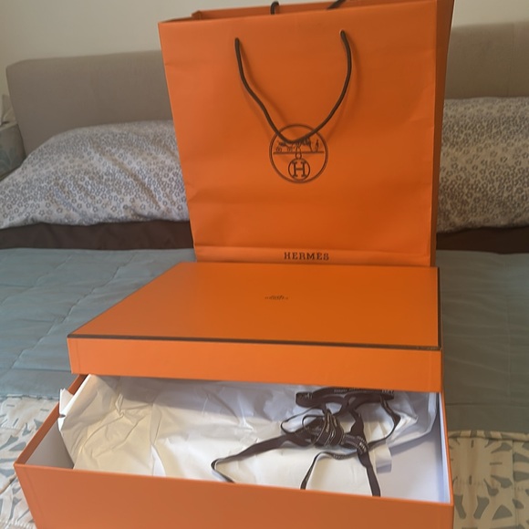Hermes empty box with ribbon & shopping bag - Picture 2 of 6